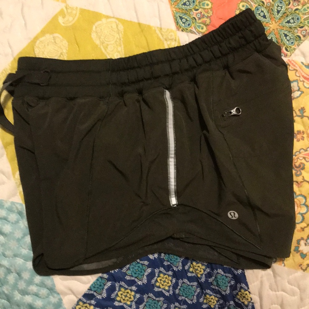 Lululemon Hotty Hot Shorts